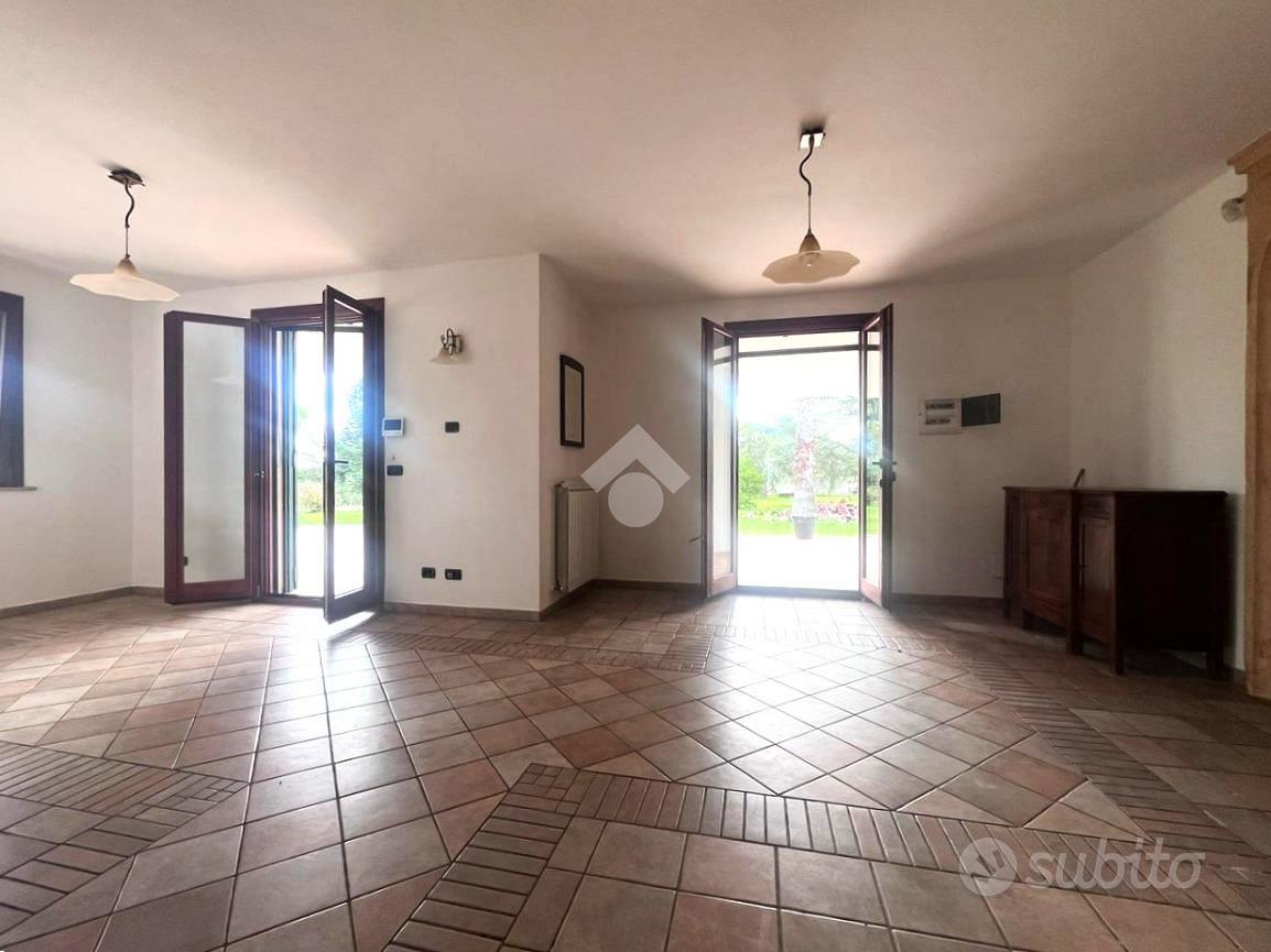 Casa – Mesagne, Brindisi - Vista 3