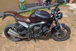 Yamaha FZ6 S2 - 2008