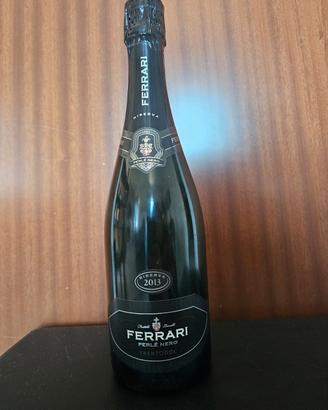 Ferrari Perlé Nero Riserva 2013 Trento DOC