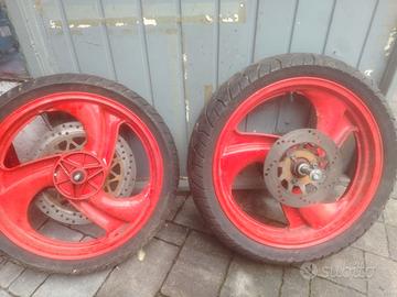 cerchi Honda NSR , ricambi  Fiat 500 vintage