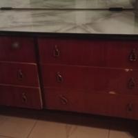 Comò anni 50 in discreta condizione 