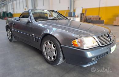 MERCEDES-BENZ SL 300 SL-24