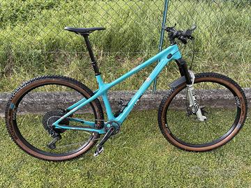 Yeti ARC Turq series 2023 tg. L