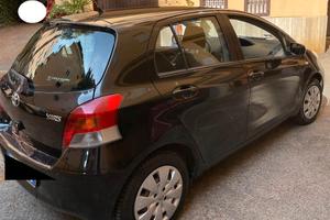 Toyota Yaris 1.0 5 porte Sol