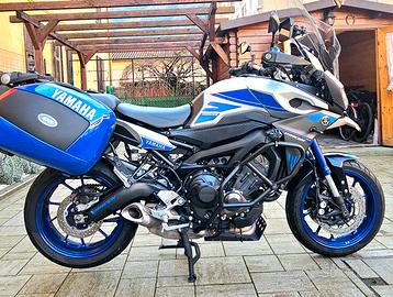 Yamaha tracer 900 