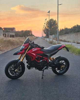 Ducati Hypermotard 939 sp
