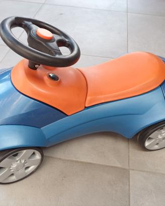 Macchinina BMW bambino