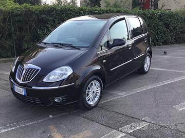 Lancia musa 1400 Benzina euro 5B km35000 anno 2010