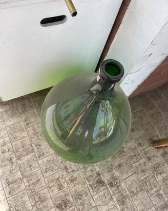 Anfore damigiane di vetro