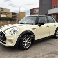 MINI Mini 1.5 Cooper D 5 porte