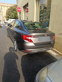 Fiat  Tipo 1400  berlina benzina 