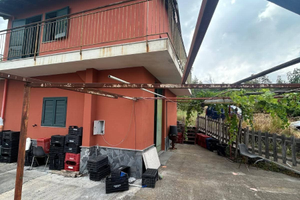 Casa singola con terreno a Sant'Alfio