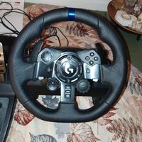 Logitech G923 Volante + Pedaliera PS4/PS5/PC