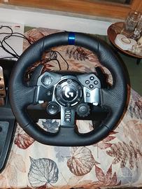 Logitech G923 Volante + Pedaliera PS4/PS5/PC