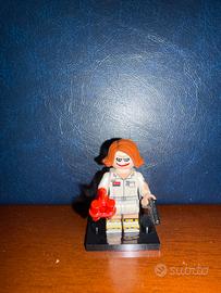 Mini figure Joker versione infermiera con TNT