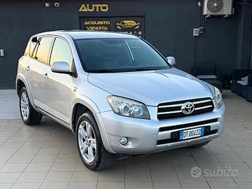 Toyota RAV 4 RAV4 Crossover 2.2 D-Cat 177 CV Luxur