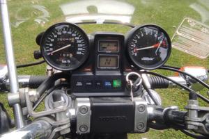Honda VF 1100 - 1984