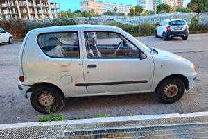 Fiat 600 Young