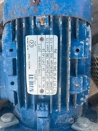 Motore elettrico trifase