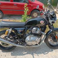 Royal Enfield Interceptor 650 - 2022 agosto