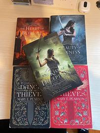 Kiss of Deception / Dance of Thieves Set 5 books