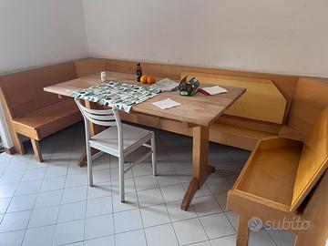 Tavolo con panca