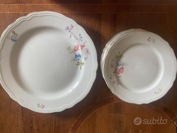 piatti da frutta e piatto portata  Richard Ginori