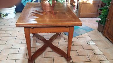 Tavolo fine 800 inizio 900