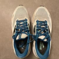 Brooks Adrenaline GTS23 size 42