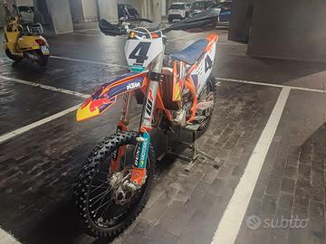 KTM  450 SX-F 2022 16 ore