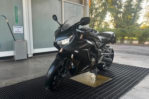 CBR 650r
