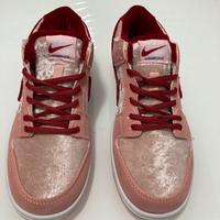 Nike SB Dunk Low StrangeLove