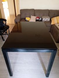 Tavolo cristallo nero 