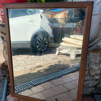 Specchio grande con cornice