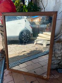 Specchio grande con cornice