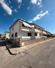 Alghero zona residenziale con grande terrazzo