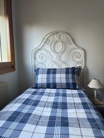 Letto singolo in ferro battuto