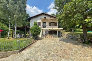 BIFAMILIARE A VAL DELLA TORRE