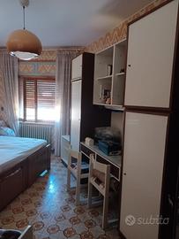 2 appartamenti case indipendenti+ garage-prov. AQ