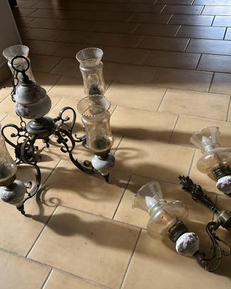 Lampadario a 5 luci, piu tre appliques abbinate