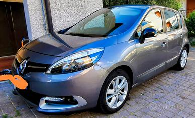Renault Scenic Scénic  XMod  Limited 1.5 dCi 110CV