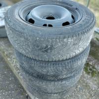 4 cerchi ferro Peugeot Citroen da 15