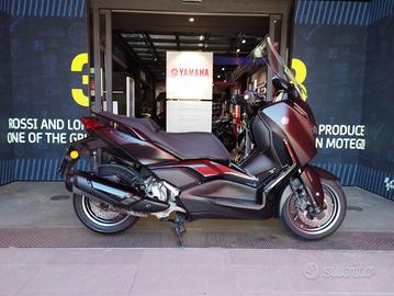 YAMAHA X-MAX 300 Tech Max