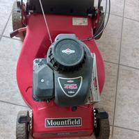 tosaerba a motore a scoppio