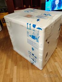 Congelatore a pozzetto  Whirlpool W 204 FO
