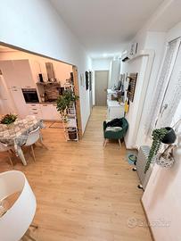 Bilocale centro pressi Zara -Piazza Azuni-