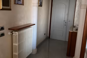 Appartamento arredato + box indipendente