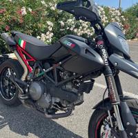 Ducati Hypermotard 796