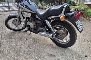 Aprilia Red rose