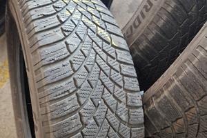gomme termiche 215 65 17